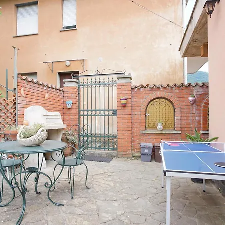 3 Bedroom Amazing In Apartment Avegno