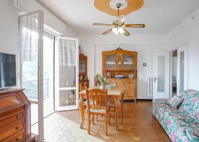 3 Bedroom Amazing In Apartament Avegno